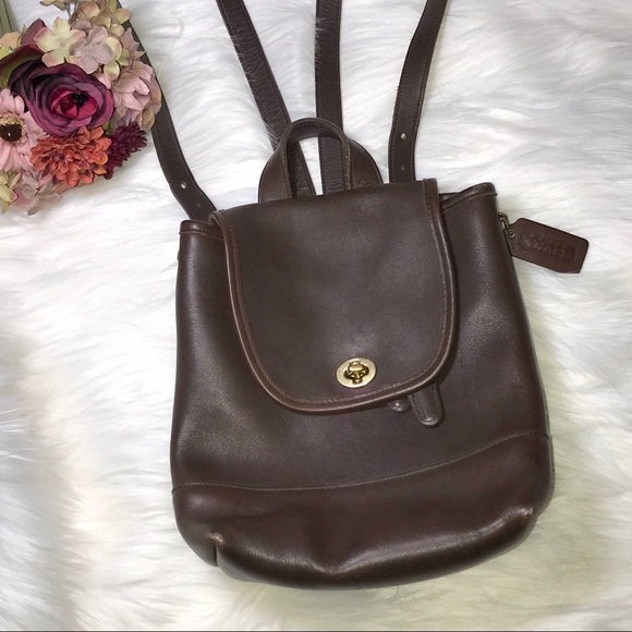 Coach Handbags - Coach Vintage USA 1990s Brown Leather Daypack